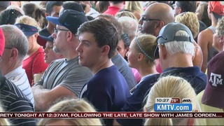 CWS fans waited 2 hours for game due to weather